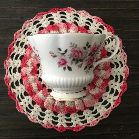 Mother's Day White English Bone China Teacup & Saucer Set - Picture 6 of 9